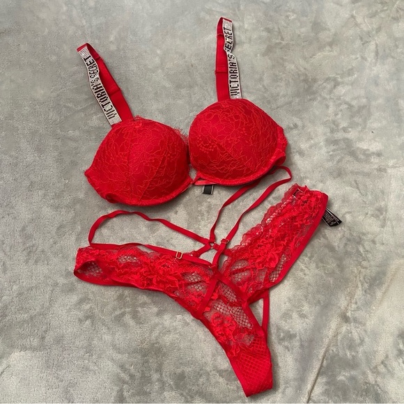New! Victoria’s Secret Very Sexy Red Push Up Bra & Panty Set 10376 - Picture 2 of 10